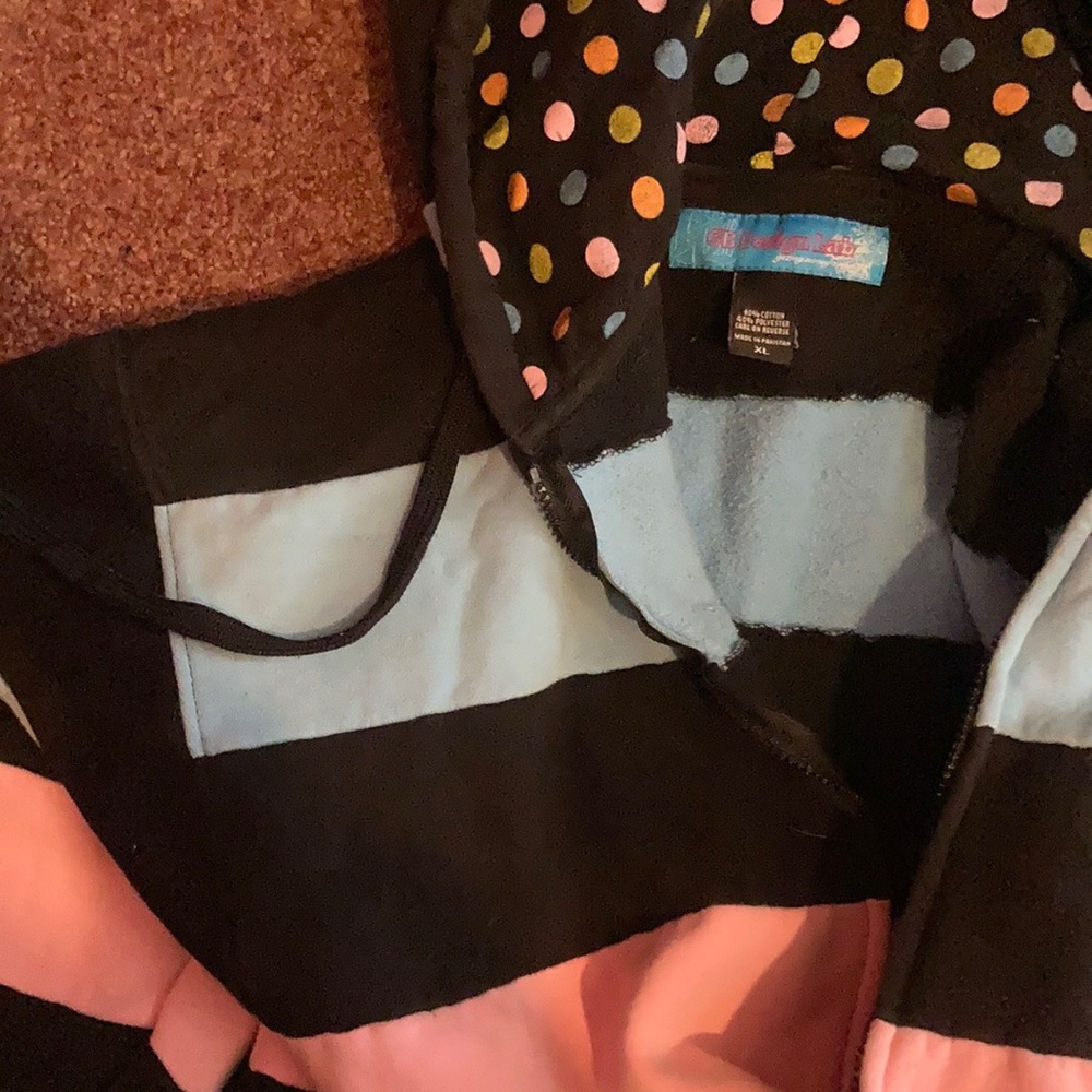 striped hoodie